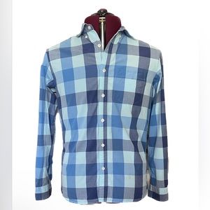 Old Navy men’s blue checkered button up size M